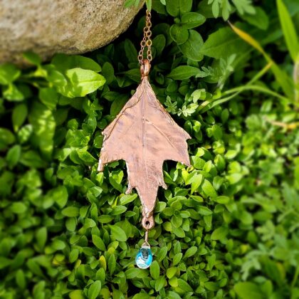 Oak Leaf Lavalier Necklace